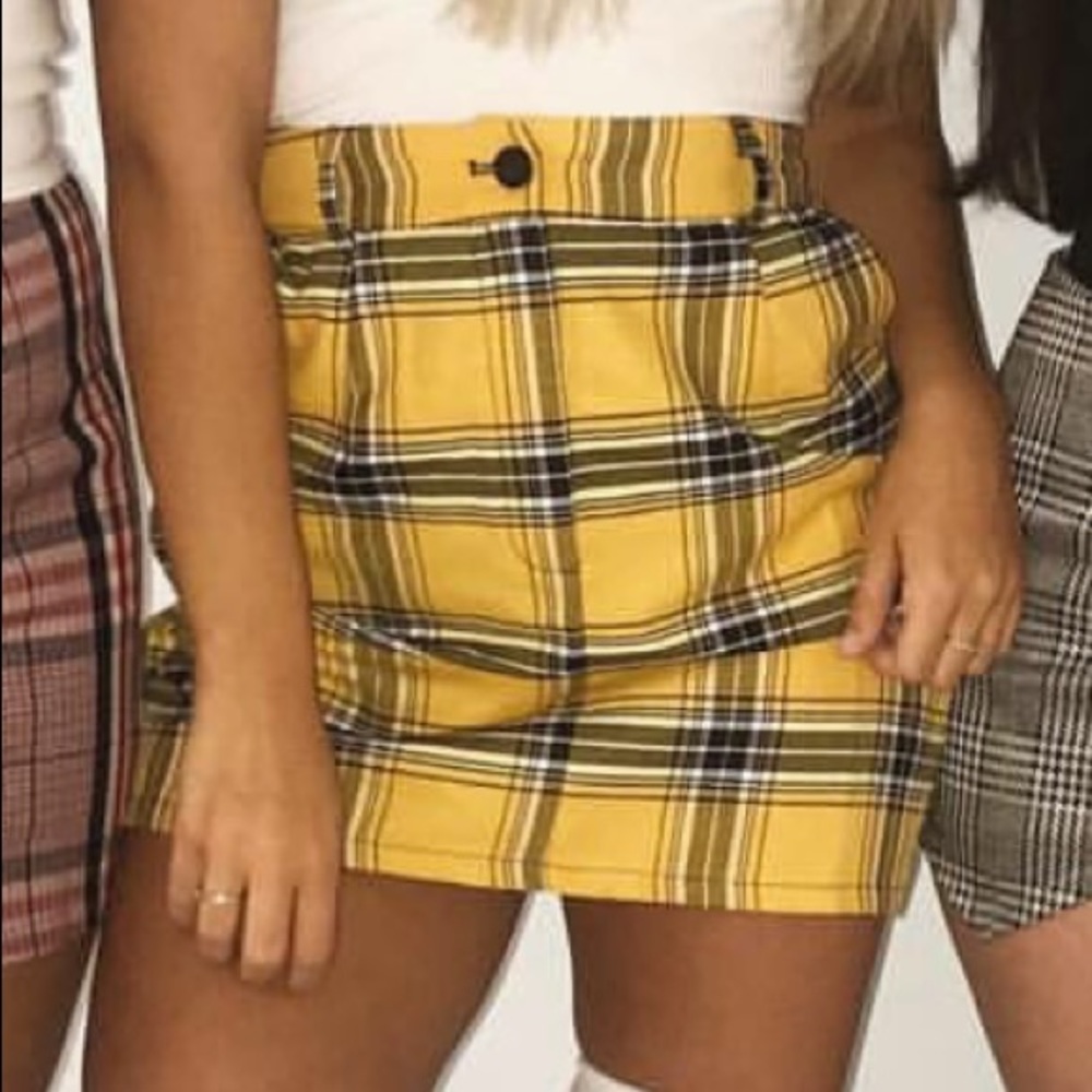 Yellow plaid mini skirt